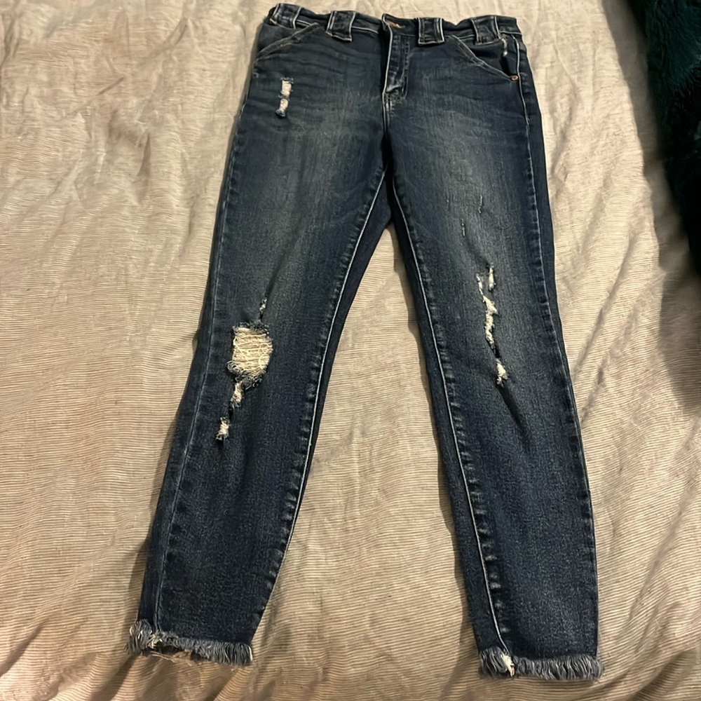 Bohme size 28 dark wash distressed jeans